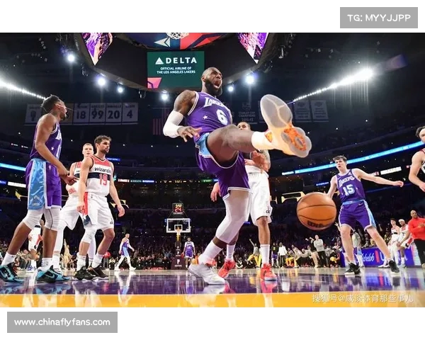 NBA历史经典对决回顾:那些年我们一起见证的超级战役 NBA历史经典对决回顾:那些年我们一起见证的超级战役
